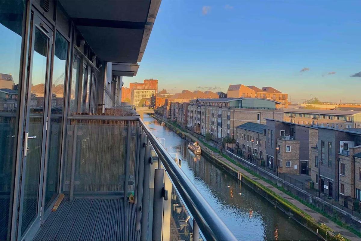 Canal Room Лондон Екстериор снимка