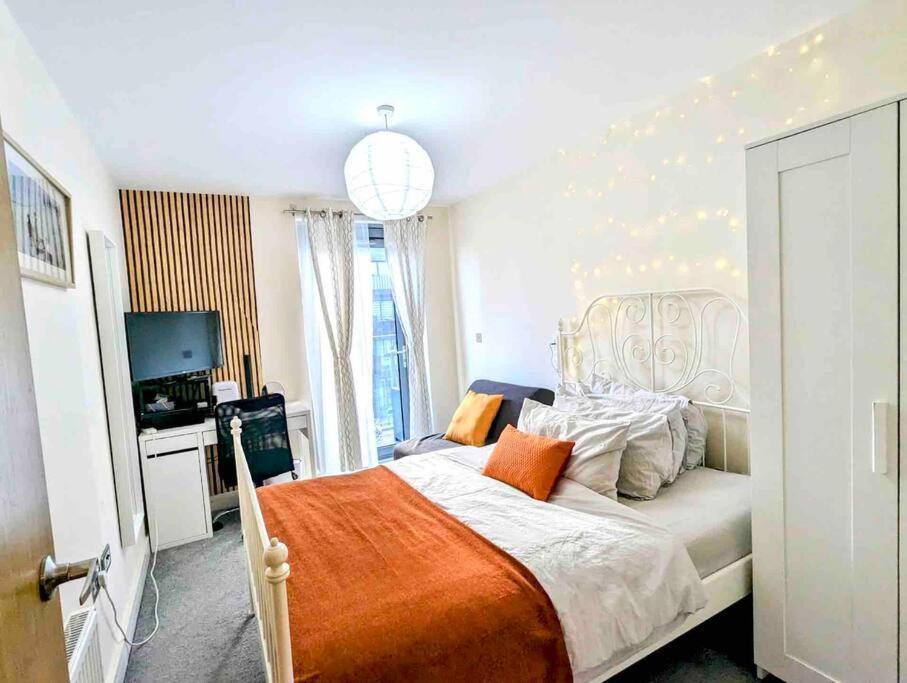Canal Room Лондон Екстериор снимка
