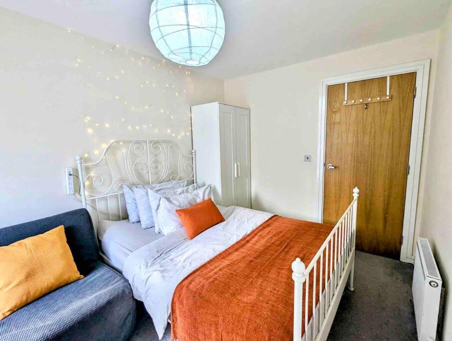 Canal Room Лондон Екстериор снимка